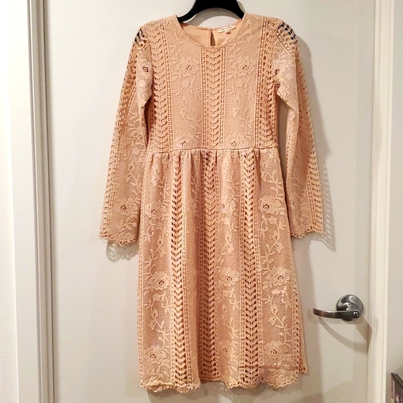 Tea n Rose rose crochet lacey overlay side zipper Small EUC - Picture 2 of 10